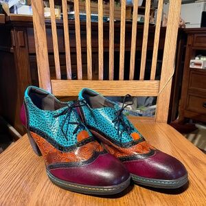 CrazycatZ Oxford Heels - Size 40